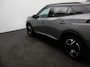 Peugeot e-2008 EV GT 54 kWh SOH 96% | 3 Fase | Carplay | Drive Assist | Navigatie | Camera | Matrix LED | 17" Lichtmetalen Velgen | PDC V+A | Origineel NL!