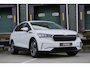 Skoda Enyaq 60 180pk Business Edition | SoH 94% | Stuur/Stoelverwarming | Trekhaak | Navigatie | Achteruitrijcamera
