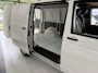 Volkswagen Transporter 2.0 TDI L1H1 Automaat Airco /carplay / Camera / 3 zits / Trekhaak