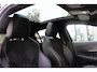 Peugeot e-208 EV GT Pack 50 kWh | Fase 3 laden | SOH 89,5% | Panoramadak | Navigatie | Camera | Stoelverwarming | NL auto | 1e Eigenaar |