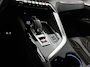 Peugeot 3008 SUV GT 130 pk Automaat | 1ste Eigenaar | Navigatie | Apple CarPlay/Android Auto | Adaptieve Cruise Control | Camera | Climate Control | Dodehoekdetectie | Keyless Entry/Start | Isofix | Privacy Glass | Parkeersensoren |