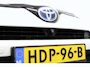 Toyota RAV4 2.5 Hybrid Dynamic | Parkeersensoren voor+ achter | Camera |  Trekhaak |