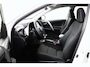 Toyota RAV4 2.5 Hybrid Dynamic | Parkeersensoren voor+ achter | Camera |  Trekhaak |