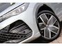 Volkswagen Tiguan 1.5 eHybrid 272pk R-Line | SoH 100% | Trekhaak | 360 Camera | Parkeersensoren