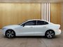 Volvo S60 2.0 B4 R-Design | Sportstoelen | Camera | Extra getint glas | Stoel + Stuur Verwarming | DAB |
