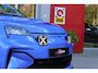 Alpine A290 GTS 220PK 52 kWh | DEVIALET AUDIO SYSTEM | DRAADLOZE TELEFOONLADER | ELEKTRISCH VERWARMBAAR STUURWIEL | 19" LICHTMETALEN VELGEN "SNOWFLAKE" NOIR BRILLIANT | ALPINE LOGO OP ZIJSCHERMEN | BREMBO REMKLAUWEN "ROUGE RACING" | ALPINE TELEMETRICS PREMIUM | NAPPA LEDEREN BEKLEDING BLUE PROFOND/GRIS EVEE MET ALPINE STIKSELS EN LOGO | MICHELIN PILOT SPORT BANDEN | ALPINE SPORT CHASSIS | GROOTLICHT ASSISTENT | DCC | ADAPTIVE CRUISE CONTROL | PARKEERNSENSOREN VOOR ACHTER EN ZIJKANT | ACHTERUITRIJ CAMERA | HANDSFREE CARD | VERWARMBARE VOORSTOELEN | WARMTEPOMP | NAVIGATIE BY "GOOGLE" | DRAADLOZE APPLE CARPLAY/ANDROID AUTO | FULL LED KOPLAMPEN MET FRANSE FLAG | PRIVACY GLASS | SFEER VERLICHTING | 3-FASE LADER | 100 KW SNELLADER |