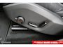 Volvo XC60 2.0 T6 Plug-in hybrid AWD Plus Black Edition, Panoramadak, 21 Inch LMV + Nieuwe banden, Stoel-stuuren achterbankverwarming, Trekhaak, Donker glas, Navi, App connect, Cruise, Clima