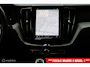 Volvo XC60 2.0 T6 Plug-in hybrid AWD Plus Black Edition, Panoramadak, 21 Inch LMV + Nieuwe banden, Stoel-stuuren achterbankverwarming, Trekhaak, Donker glas, Navi, App connect, Cruise, Clima