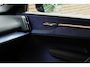 Volvo EX30 P3 Plus Europa 51 kWh | Demo deal | Elektrisch verstelbare voorstoelen | Stoel-/ stuurwielverwarming | Harman Kardon | Pilot assist | BLIS | Apple carplay/ Android auto | 18 inch. lichtmetalen velgen | Keyless entry | Elektrisch bedienbare achterklep