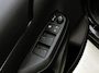 Toyota Yaris Cross 1.5 Hybrid 115 Dynamic Comfort Pack | BTW voertuig | Dodehoek detectie | Stoel+stuurverwarming | Parkeersensoren voor+achter | Draadloze telefoonlader |