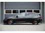 Volkswagen Golf 2.0 TSI GTI CLUBSPORT 300 PK / PANO / EVENTURI / ZAERO BODYKIT / BLACK STYLE / 19" / UNIEK