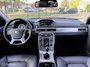 Volvo V70 T4 Momentum|Leder|Stoelverwarming|Navigatie|PDC|Bochtenverlichting
