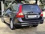 Volvo V70 T4 Momentum|Leder|Stoelverwarming|Navigatie|PDC|Bochtenverlichting