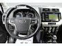 Toyota Land Cruiser 2.8 D-4D-F Black Edition Window Van