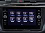 Volkswagen Tiguan 1.5 TSI ACT Comfortline Business - Navigatie - Climate Control - Trekhaak