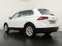 Volkswagen Tiguan 1.5 TSI ACT Comfortline Business - Navigatie - Climate Control - Trekhaak