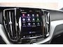 Volvo XC60 T6 340PK Plug-in hybrid AWD R-Design | Lighting | Trekhaak | 22'' | Harman/Kardon |