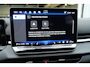 Volkswagen T-Roc 1.5 eTsi R-Line DSG 150PK Pano ACC 360CAM Head-up Trekhaak H&K Ambient