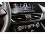 Alfa Romeo Giulia 2.0 T GME AWD Competizione 280PK Facelift Harman Kardon Winterpack