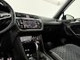 Volkswagen Tiguan Allspace 1.5 TSI R-Line Business+ 7p. | Pano | Camera | Sfeer | Virtual | Carplay | Trekhaak | IQ Lights