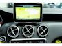 Mercedes-Benz A-klasse 180 Ambition | AMG pakket | NAP auto | Pano | Navi | PDC | Mooie auto