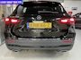 Mercedes-Benz GLA 200 AMG Line PANO