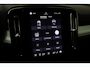 Volvo XC40 2.0 B3 Plus Black Edition | Harman/Kardon | ACC | 360° Camera | BLIS | Keyless | Stoel+Stuurverwarming | 20 Inch