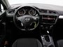 Volkswagen Tiguan 1.5 TSI ACT Comfortline Business 150PK DSG | Trekhaak | LED | Stoelverwarming | Navigatie | Elektrische achterklep | Cruise control | Lichtmetalen velgen |