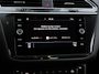 Volkswagen Tiguan 1.5 TSI ACT Comfortline Business 150PK DSG | Trekhaak | LED | Stoelverwarming | Navigatie | Elektrische achterklep | Cruise control | Lichtmetalen velgen |