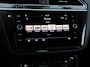 Volkswagen Tiguan 1.5 TSI ACT Comfortline Business 150PK DSG | Trekhaak | LED | Stoelverwarming | Navigatie | Elektrische achterklep | Cruise control | Lichtmetalen velgen |
