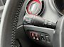 Renault Captur 0.9 TCe Helly Hansen / Trekhaak / Leder / Stoelverw. / Camera / Elek. Ramen V+A / LMV /