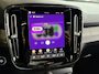 Volvo XC40 2.0 B4 Plus Dark | Navigatie | Pilot assist | Harman-kardon | Panoramadak | 360 camera | Leer | Full LED | DAB+ | NL auto!! |