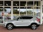 Volvo XC40 2.0 B4 Plus Dark | Navigatie | Pilot assist | Harman-kardon | Panoramadak | 360 camera | Leer | Full LED | DAB+ | NL auto!! |