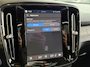 Volvo XC40 2.0 B4 Plus Dark | Navigatie | Pilot assist | Harman-kardon | Panoramadak | 360 camera | Leer | Full LED | DAB+ | NL auto!! |