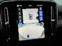 Volvo XC40 2.0 B4 Plus Dark | Navigatie | Pilot assist | Harman-kardon | Panoramadak | 360 camera | Leer | Full LED | DAB+ | NL auto!! |