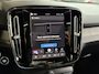 Volvo XC40 2.0 B4 Plus Dark | Navigatie | Pilot assist | Harman-kardon | Panoramadak | 360 camera | Leer | Full LED | DAB+ | NL auto!! |
