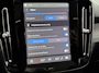 Volvo XC40 2.0 B4 Plus Dark | Navigatie | Pilot assist | Harman-kardon | Panoramadak | 360 camera | Leer | Full LED | DAB+ | NL auto!! |