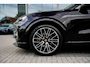 Porsche Cayenne Electric 113 kWh | SportDesign pakket | Achterasbesturing | Panoramadak | Passenger Display| Drive Assist | Head-Up Display | Sport Chrono pakket| 18-voudig Stoelventilatie | BOSE® Surround Sound System |