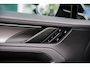 Porsche Cayenne Electric 113 kWh | SportDesign pakket | Achterasbesturing | Panoramadak | Passenger Display| Drive Assist | Head-Up Display | Sport Chrono pakket| 18-voudig Stoelventilatie | BOSE® Surround Sound System |