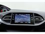 Peugeot 308 SW 1.2 Turbo GT-line 130 Pk | Trekhaak | Panorama Dak | Keyless Entry & Start | Navigatie | Climate Control | Cruise Control