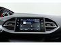 Peugeot 308 SW 1.2 Turbo GT-line 130 Pk | Trekhaak | Panorama Dak | Keyless Entry & Start | Navigatie | Climate Control | Cruise Control