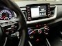 Kia Stonic DynamicLine NL AUTO NAP NAVI/CAMERA CARPLAY ANDROID TWO-TONE AIRCO CRUISE TREKHAAK!!