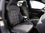 Volkswagen Golf 2.0 TSI GTI 245pk DSG | Panoramadak | Stoel- & Stuurverwarming | LED Matrix | Keyless | Camera | App-Connect | Lichtmetalen velgen |