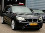 BMW X1 SDrive20i High Executive AUTOMAAT M-PAKKET/PANO/LEDER/XENON | KEURIGE AUTO !