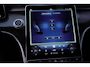 Mercedes-Benz C-klasse Estate 200 AMG Line | 204 PK | Panoramadak | Leder | 360°-camera | Massage stoelen | Mercedes-Benz C-Klasse Estate 200 AMG Line 204 PK met een 1.5-liter viercilinder benzinemotor met mild-hybride ondersteuning, lederen bekleding, elektrisch panoramadak, verwarmde en geventile