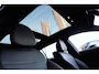 Mercedes-Benz C-klasse Estate 200 AMG Line | 204 PK | Panoramadak | Leder | 360°-camera | Massage stoelen | Mercedes-Benz C-Klasse Estate 200 AMG Line 204 PK met een 1.5-liter viercilinder benzinemotor met mild-hybride ondersteuning, lederen bekleding, elektrisch panoramadak, verwarmde en geventile