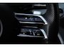 Mercedes-Benz C-klasse Estate 200 AMG Line | 204 PK | Panoramadak | Leder | 360°-camera | Massage stoelen | Mercedes-Benz C-Klasse Estate 200 AMG Line 204 PK met een 1.5-liter viercilinder benzinemotor met mild-hybride ondersteuning, lederen bekleding, elektrisch panoramadak, verwarmde en geventile
