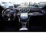 Mercedes-Benz C-klasse Estate 200 AMG Line | 204 PK | Panoramadak | Leder | 360°-camera | Massage stoelen | Mercedes-Benz C-Klasse Estate 200 AMG Line 204 PK met een 1.5-liter viercilinder benzinemotor met mild-hybride ondersteuning, lederen bekleding, elektrisch panoramadak, verwarmde en geventile