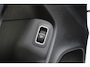Mercedes-Benz CLA 180 AMG Line | Sfeerverlichting | 19 Inch | Trekhaak | Camera | Apple Carplay / Android Auto
