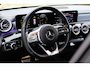 Mercedes-Benz CLA 180 AMG Line | Sfeerverlichting | 19 Inch | Trekhaak | Camera | Apple Carplay / Android Auto